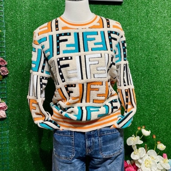 Sweaters - Fashion FF sweater